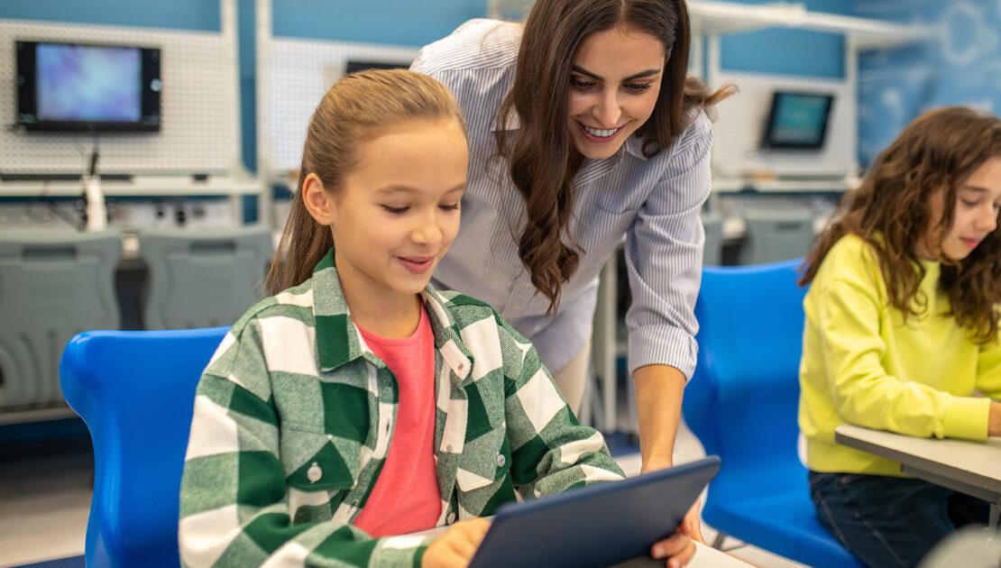 A Utilização da Tecnologia na Educação e a Formação de Pedagogos